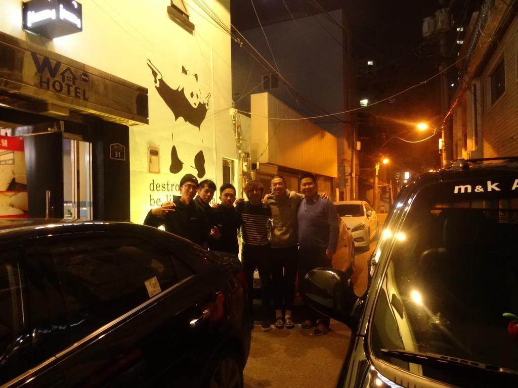 W Mini Hotel Dongdaemoon Seoul Exteriör bild