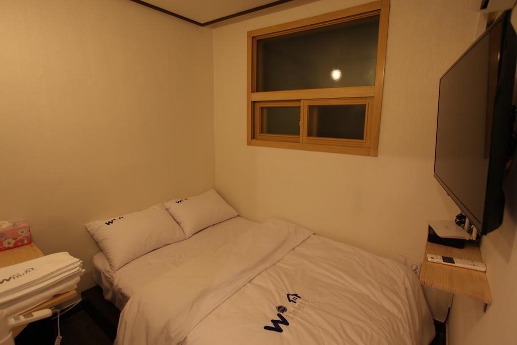 W Mini Hotel Dongdaemoon Seoul Exteriör bild