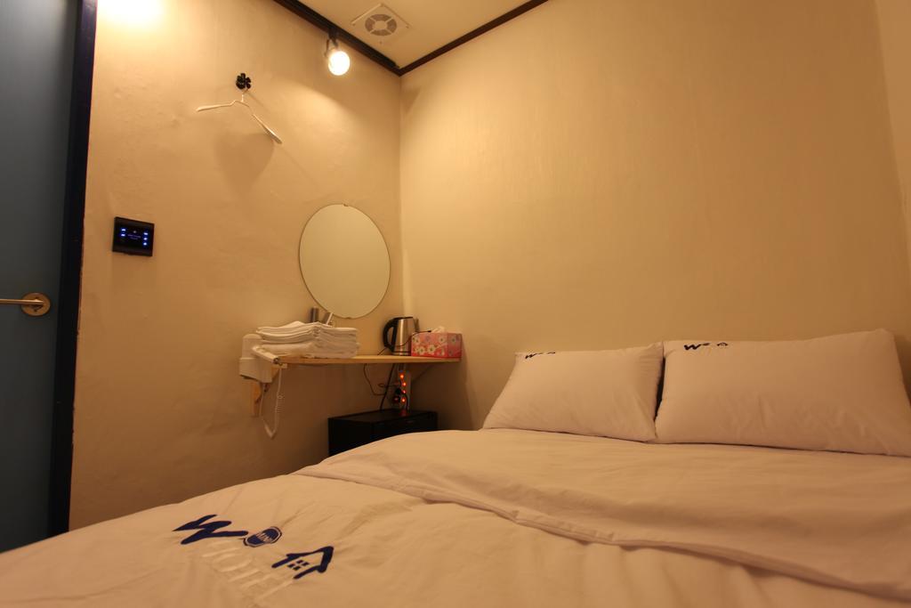 W Mini Hotel Dongdaemoon Seoul Exteriör bild