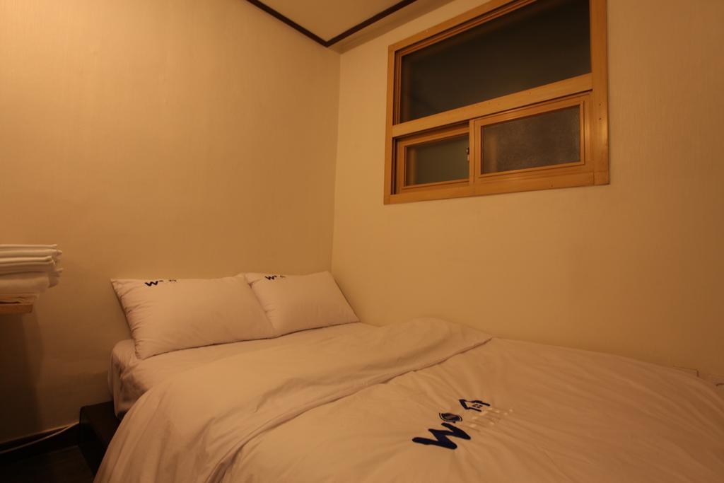 W Mini Hotel Dongdaemoon Seoul Exteriör bild