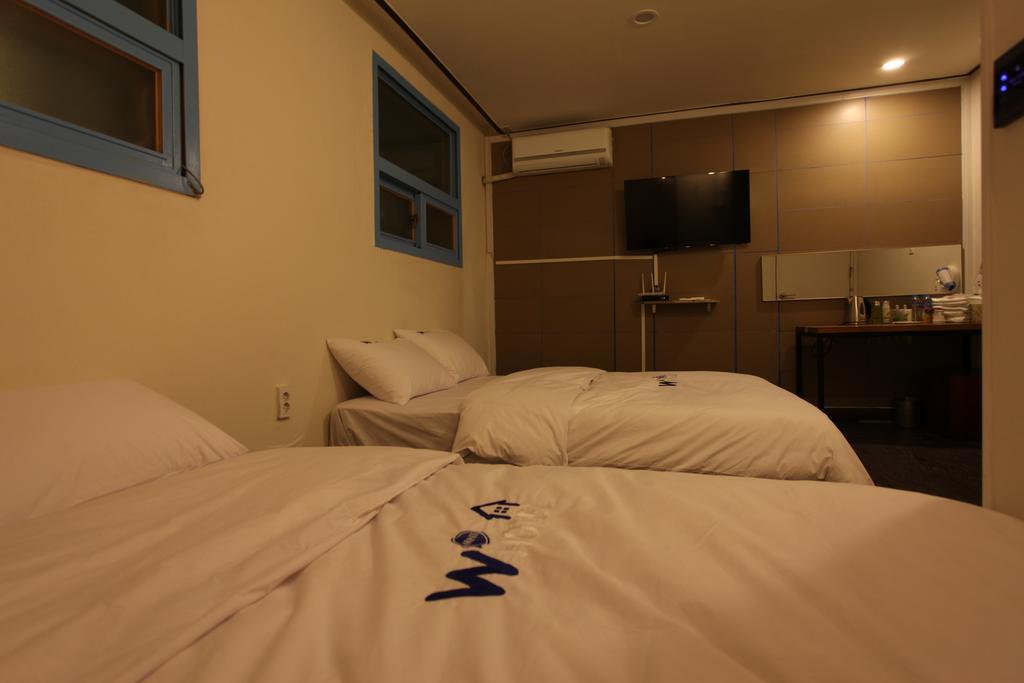 W Mini Hotel Dongdaemoon Seoul Exteriör bild