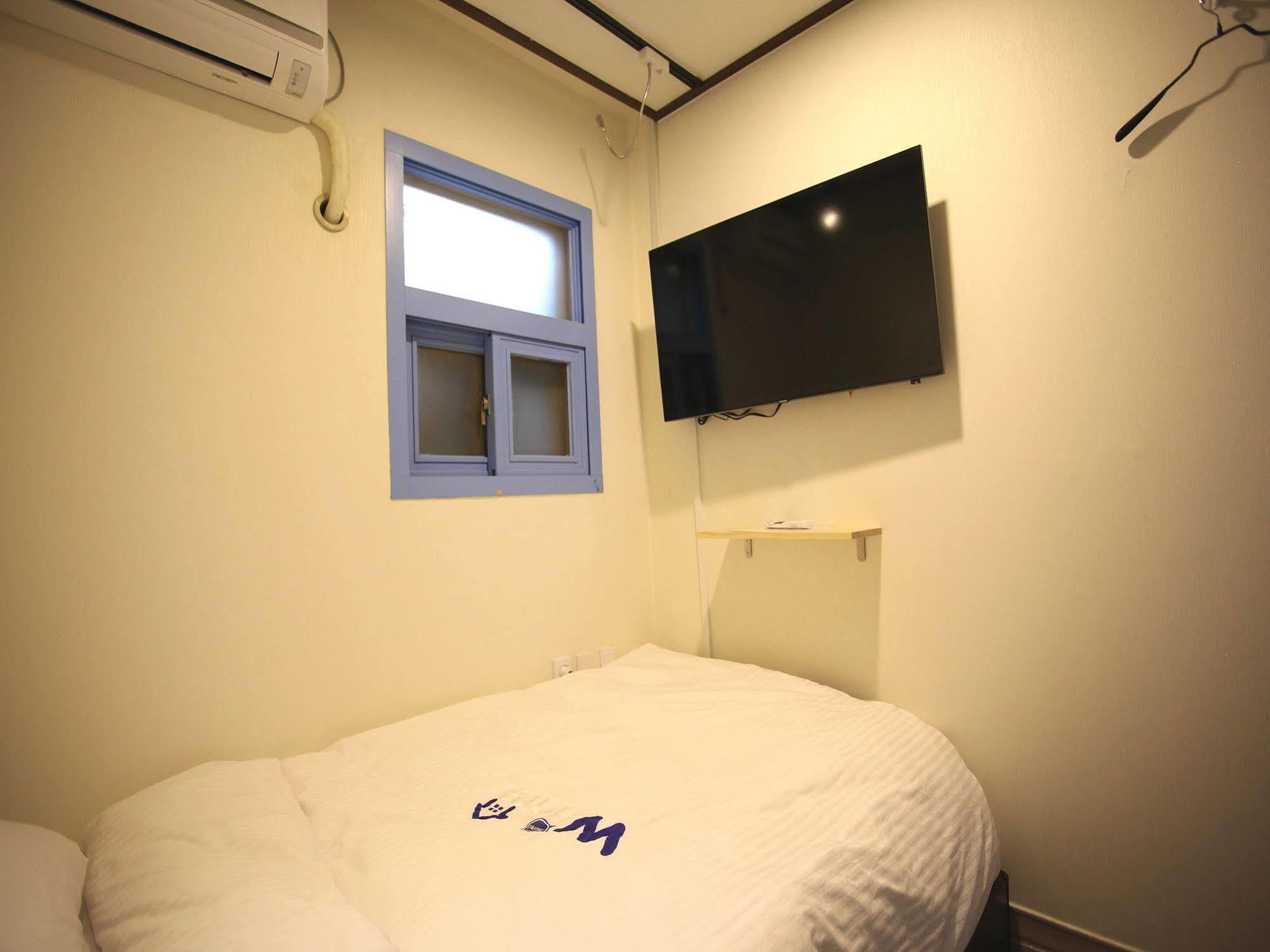 W Mini Hotel Dongdaemoon Seoul Exteriör bild